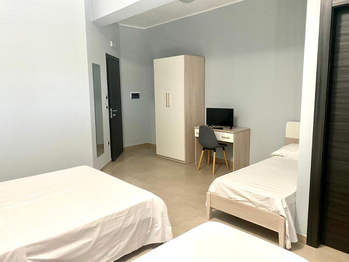 Casa Vacanze E Fitta Camere San Nico Corigliano Calabro Bagian luar foto