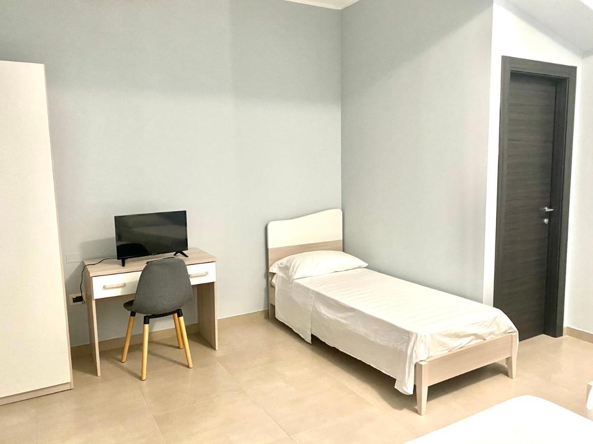 Casa Vacanze E Fitta Camere San Nico Corigliano Calabro Bagian luar foto