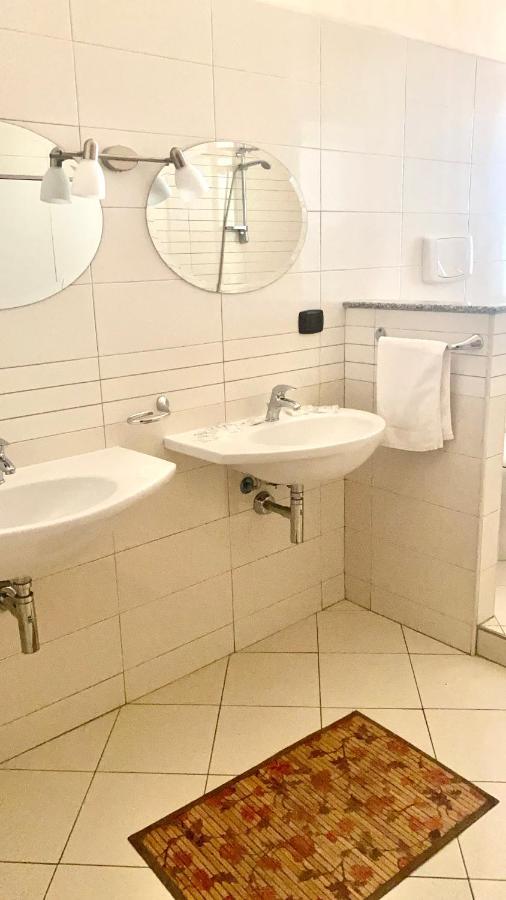 Casa Vacanze E Fitta Camere San Nico Corigliano Calabro Bagian luar foto