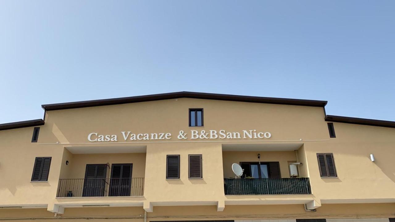 Casa Vacanze E Fitta Camere San Nico Corigliano Calabro Bagian luar foto