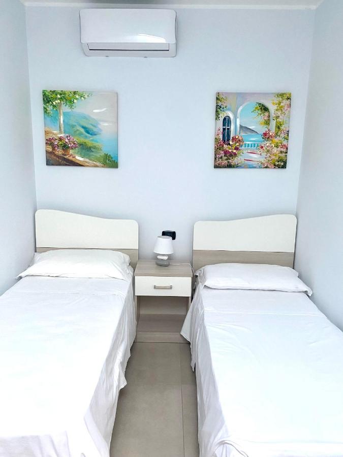 Casa Vacanze E Fitta Camere San Nico Corigliano Calabro Bagian luar foto