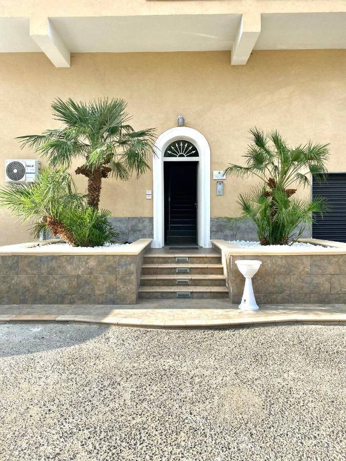 Casa Vacanze E Fitta Camere San Nico Corigliano Calabro Bagian luar foto