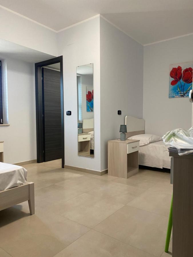 Casa Vacanze E Fitta Camere San Nico Corigliano Calabro Bagian luar foto